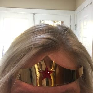 Meet your Posher, Ann